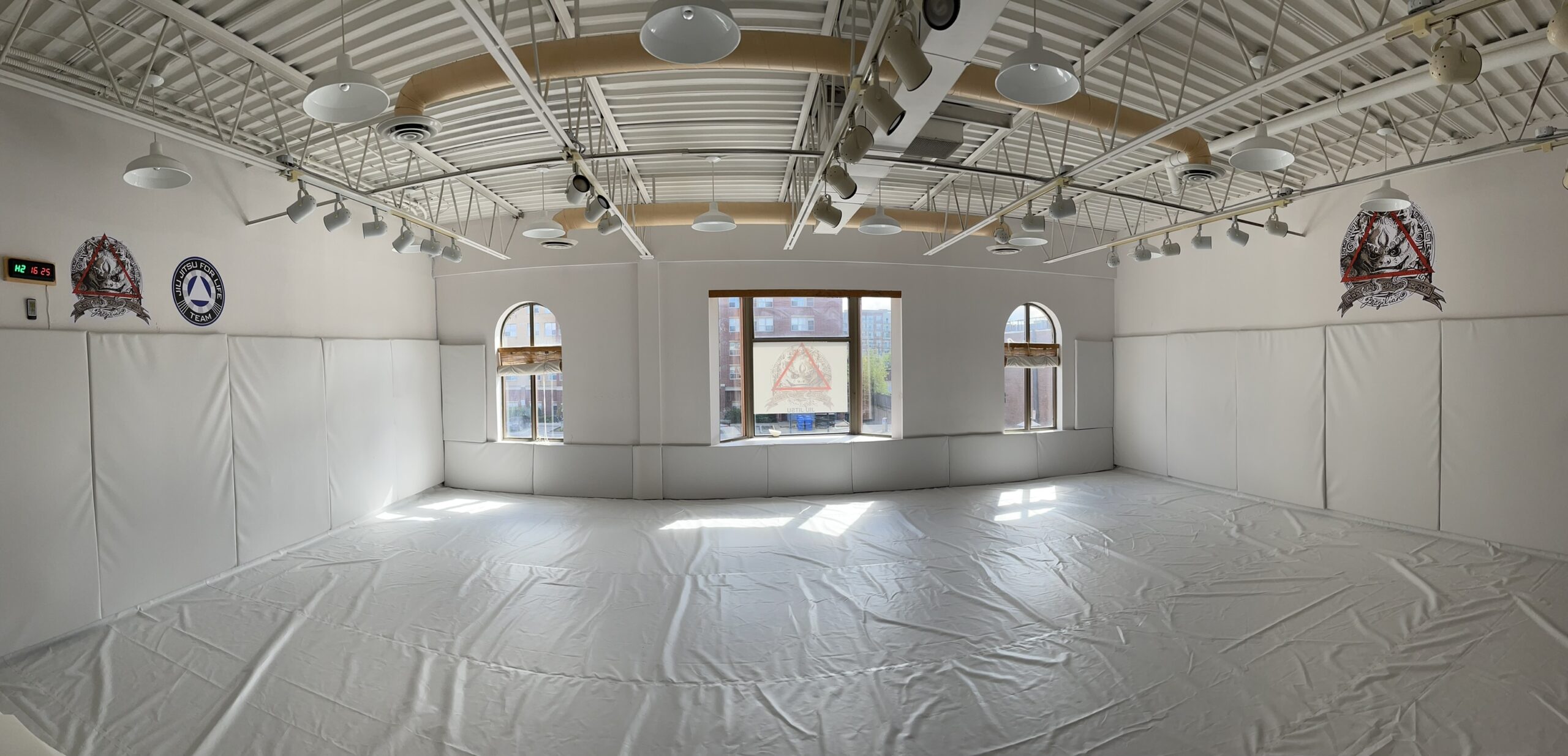 FC8C8073-6EFB-40CF-975B-C7CFB016384D